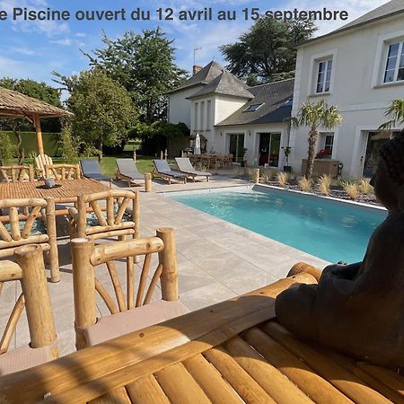 Le Petit Manoir Bed & Breakfast Farceaux Bagian luar foto