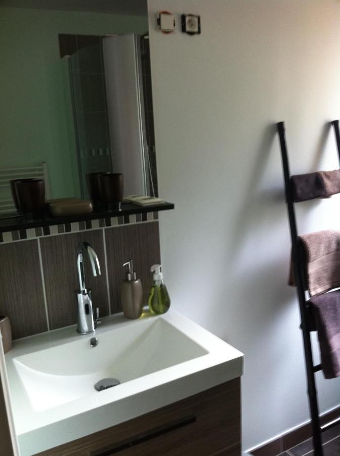 Le Petit Manoir Bed & Breakfast Farceaux Bagian luar foto